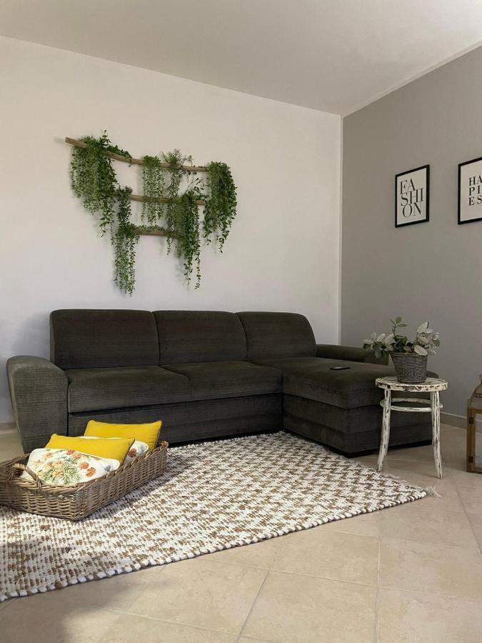 Green House Daire Olbia Dış mekan fotoğraf